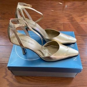 Nine West Nori Gold Leather